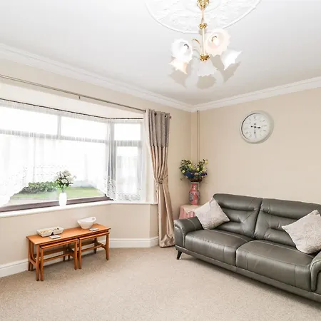 Annex Chetnole Semesterbostad